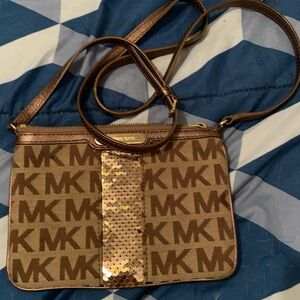 Michael kors purse